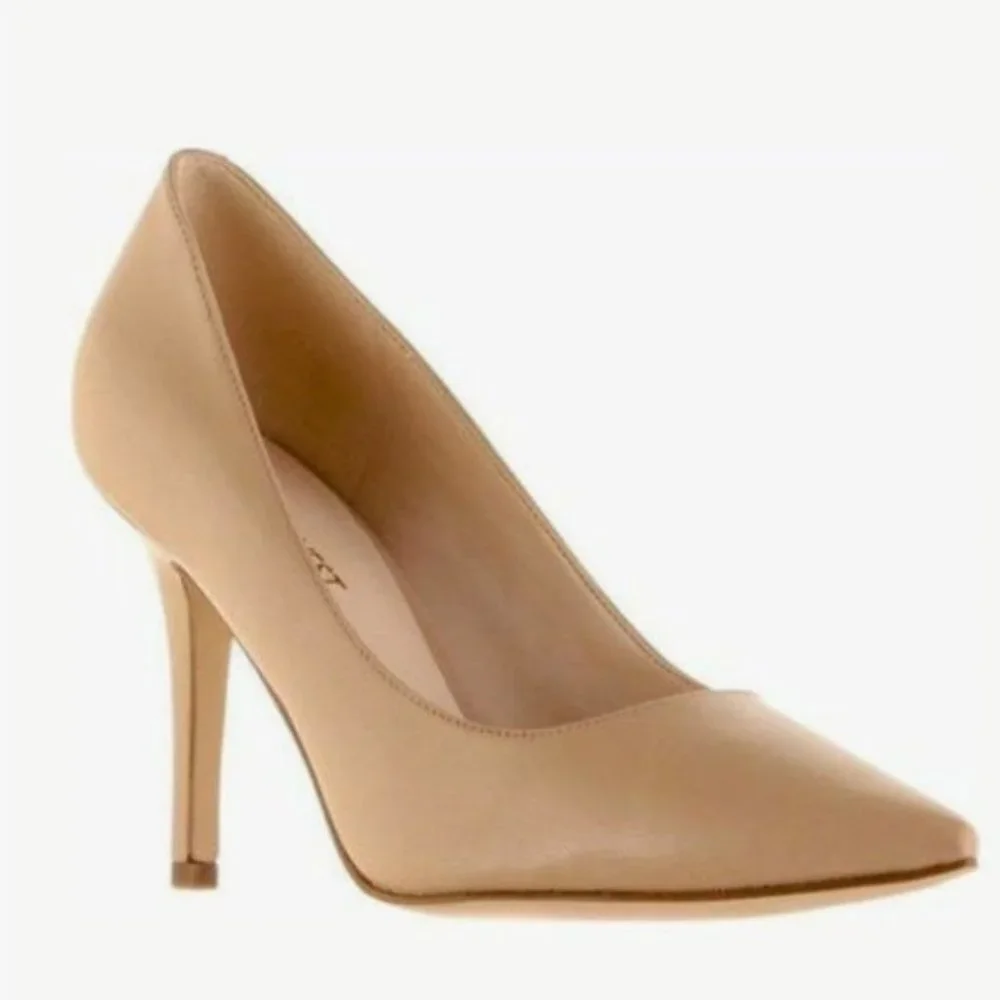 Nine West Jackpot Nude Tan Leather Pumps Pointed Toe US 7.5 - Picture 1 of 9
